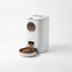 Hranitor automat pentru caini si pisici, 4.5 l, Alb